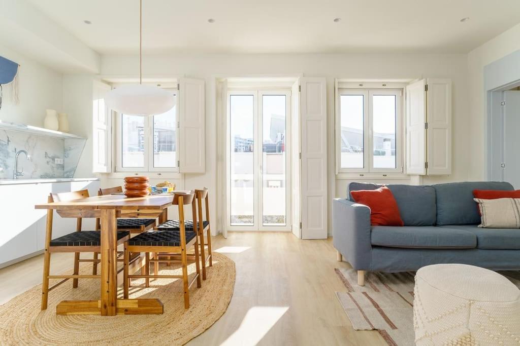 Modern & Bright - Faro Mercado Apt 22 المظهر الخارجي الصورة